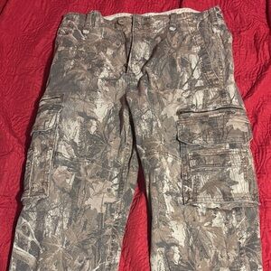 Hollister Men's Woodland Camo Cargo Pants